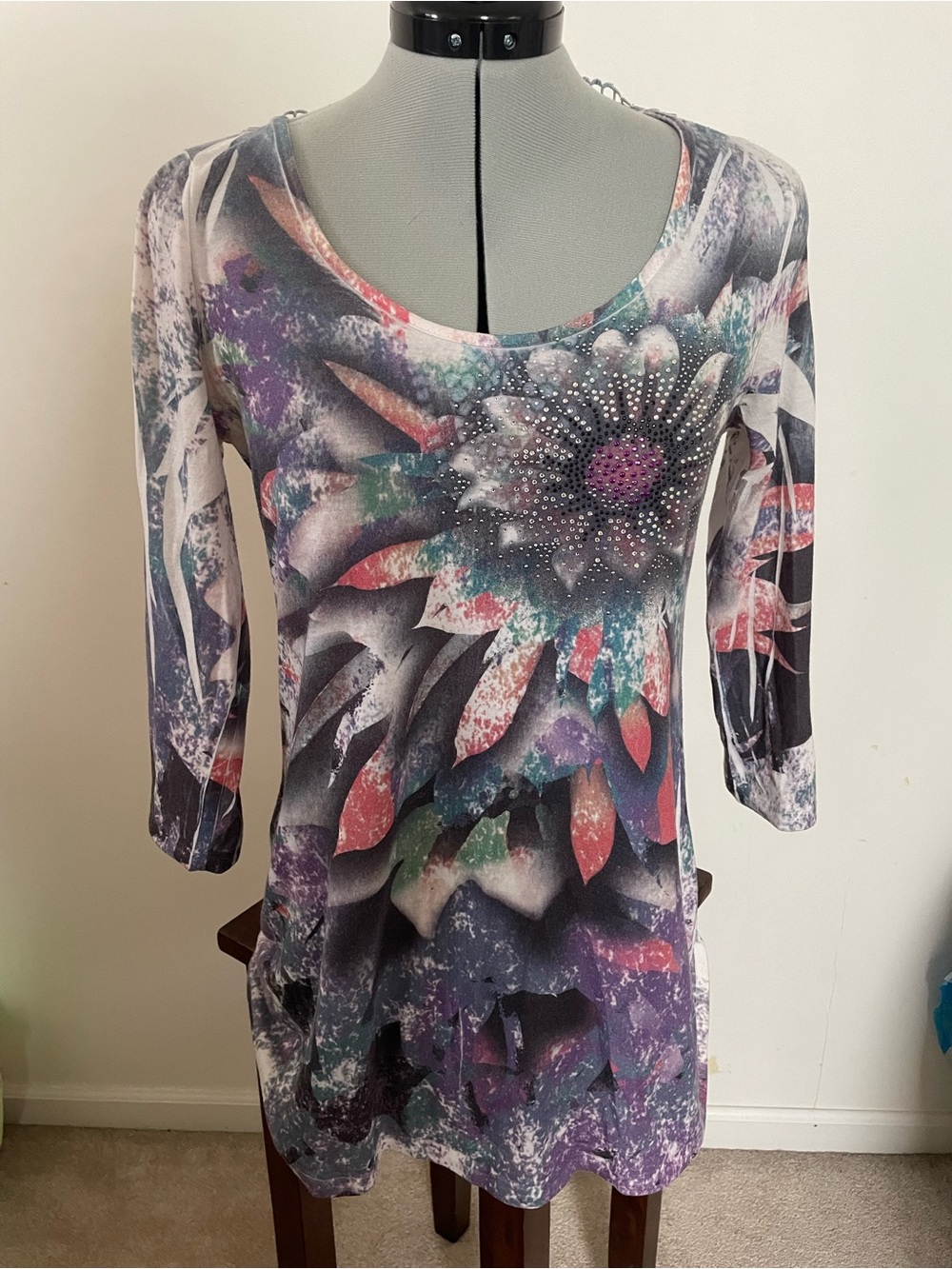 Miss Match Floral Rhinestone Women's Top - Medium